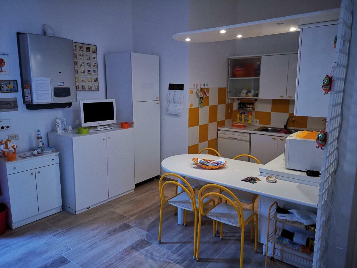 Medieval Flat Apartment Гаета Екстериор снимка